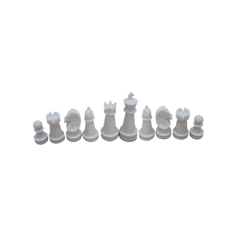 Pièces d'échecs Staunton classiques en bois blanc
