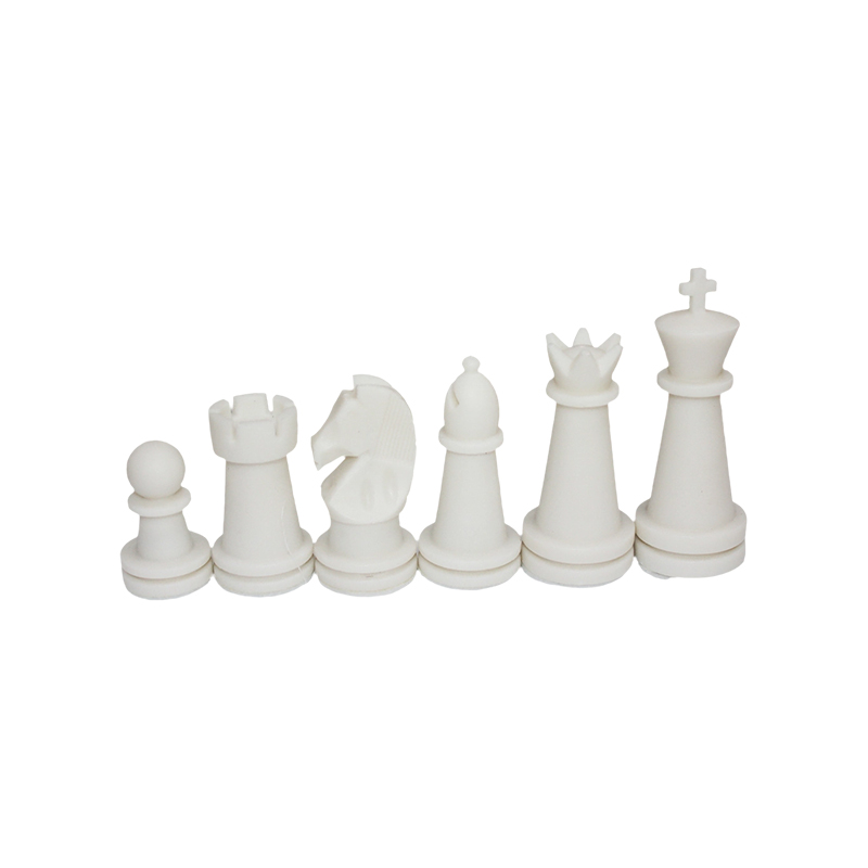 Pièces d'échecs Staunton classiques en bois blanc