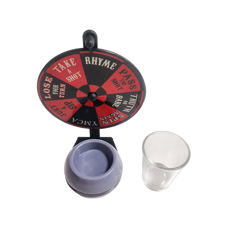 Jeu de roulette sur la table des vins
