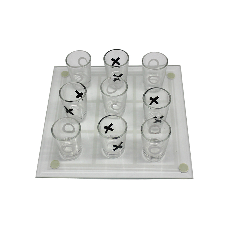 Jeu d'échecs XO en verre de divertissement de style pub