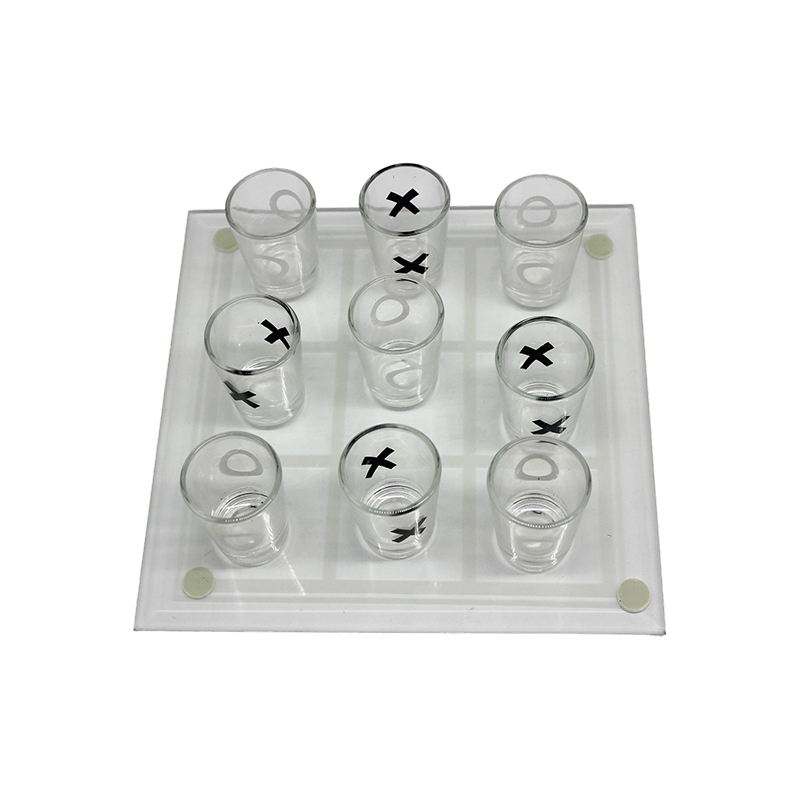 Jeu d'échecs XO en verre de divertissement de style pub