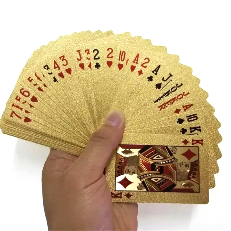 Cartes à jouer plaquées or