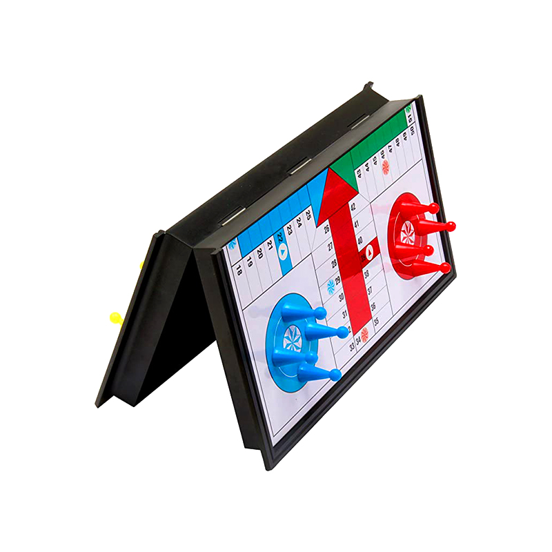 Jeu de société magnétique portable avec dés et pièces, ensemble de jeu Ludo classique