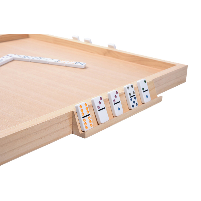 Plateau d'accessoires de jeu en bois, disposition spécifique aux dominos avec plateaux portables