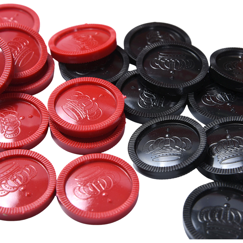 Jeu de dames en plastique classique au design imbriqué